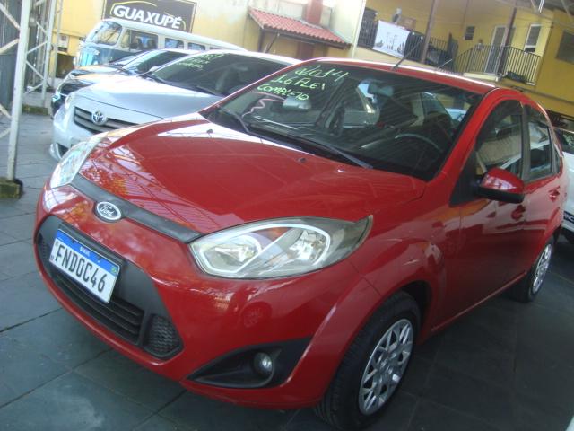 FORD Fiesta Sedan