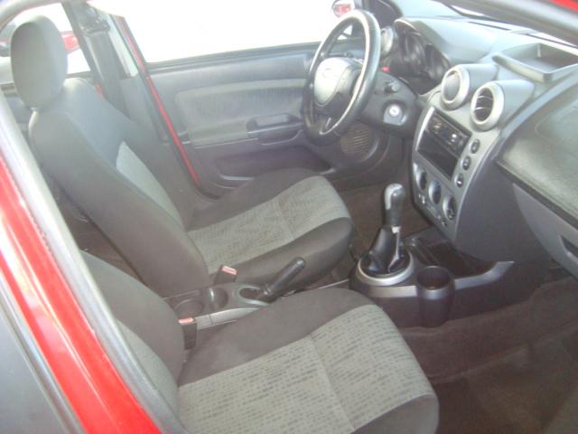 FORD Fiesta Sedan - Foto