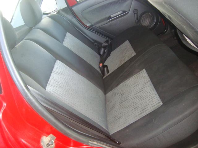 FORD Fiesta Sedan - Foto