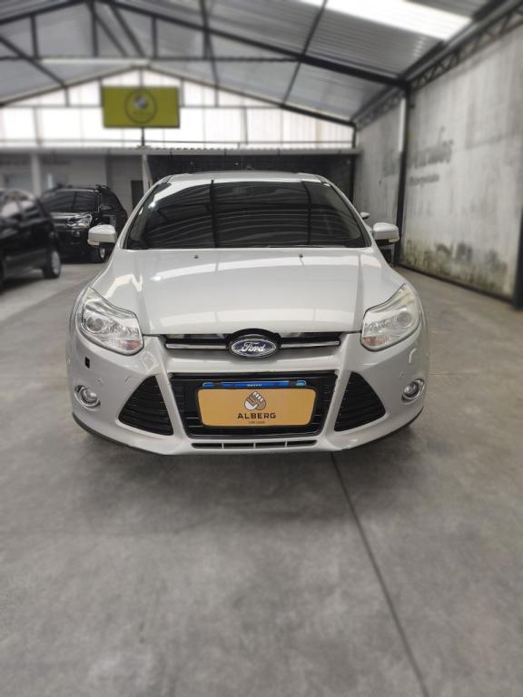 FORD Focus Sedan - Foto