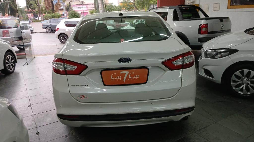 FORD Fusion - Foto
