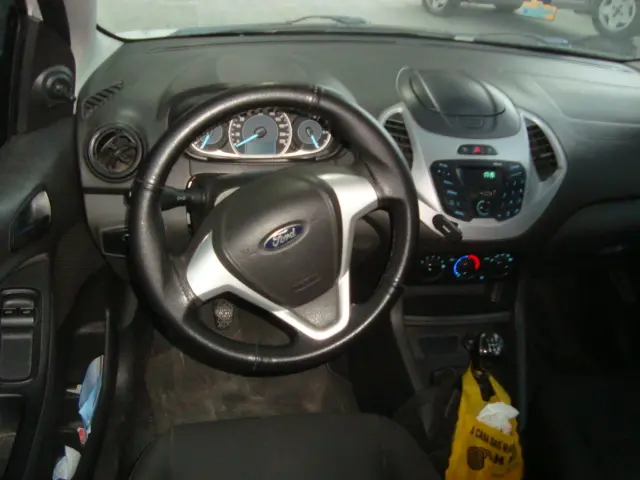 FORD Ka Hatch - Foto