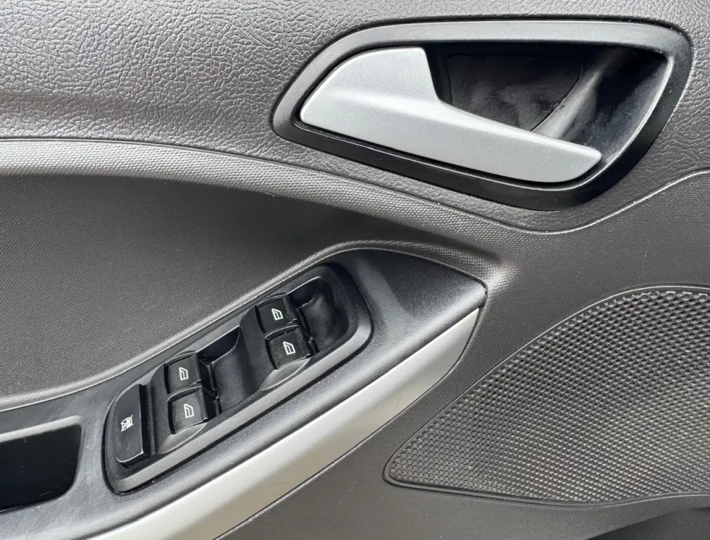 FORD Ka Hatch - Foto