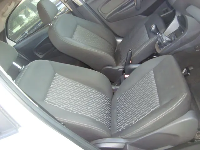 FORD Ka Hatch - Foto