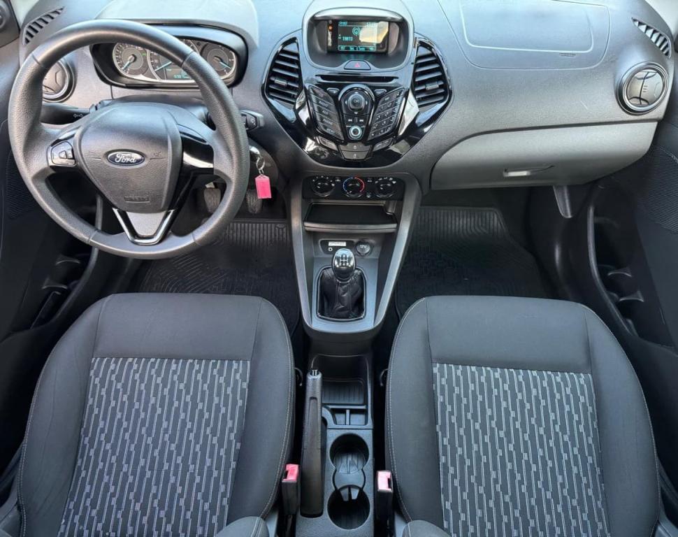 FORD Ka + Sedan - Foto