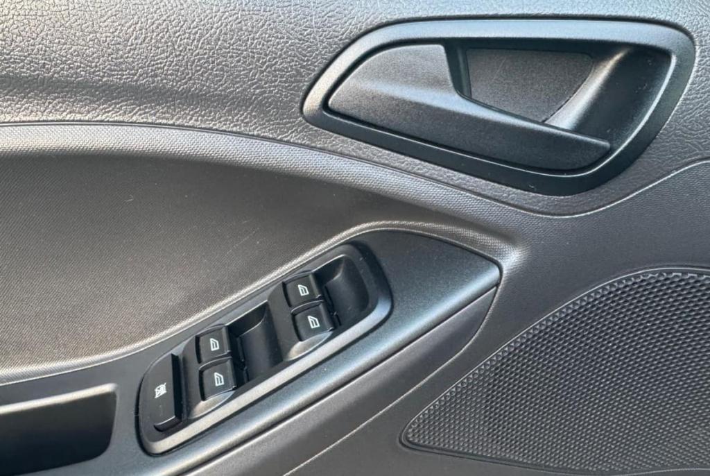 FORD Ka + Sedan - Foto