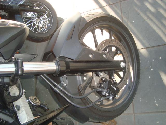 HONDA CB 300 F Twister - Foto