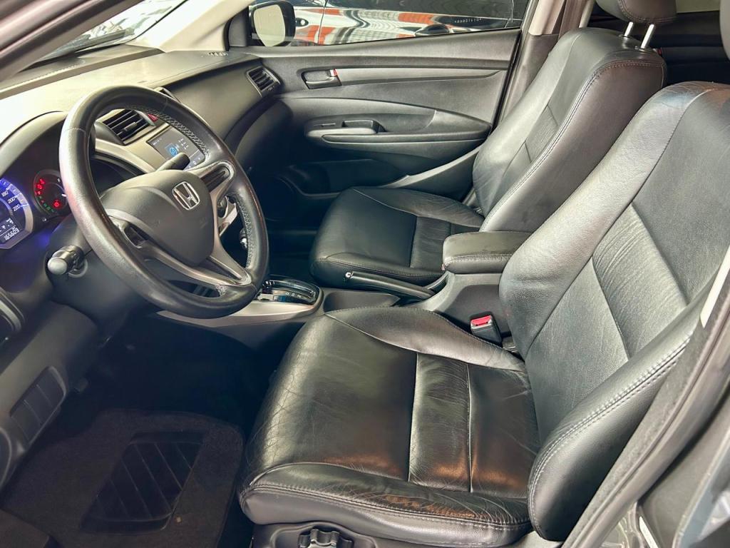 HONDA City Sedan - Foto