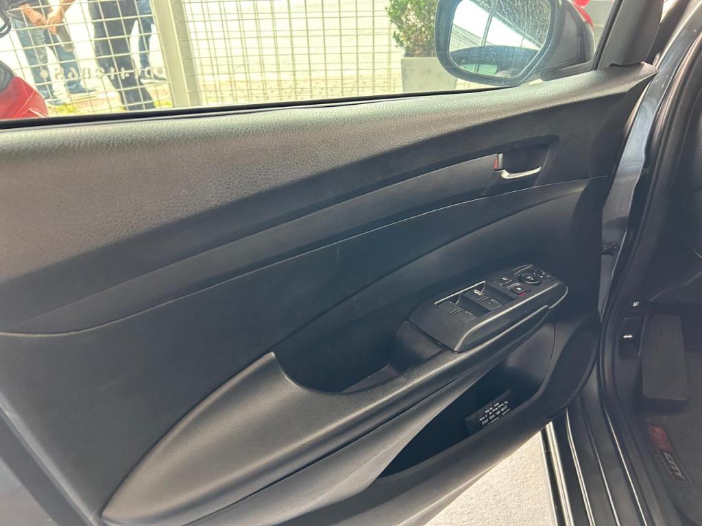 HONDA City Sedan - Foto