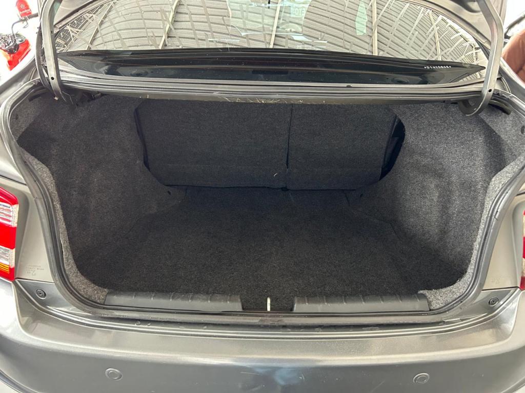 HONDA City Sedan - Foto