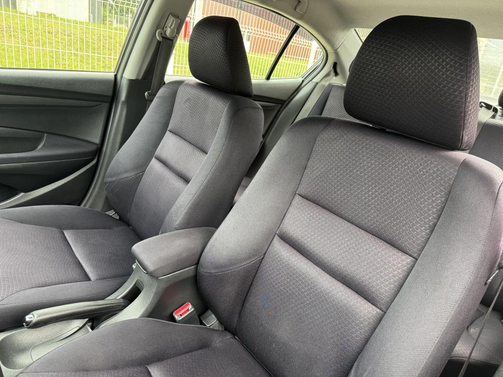 HONDA City Sedan - Foto