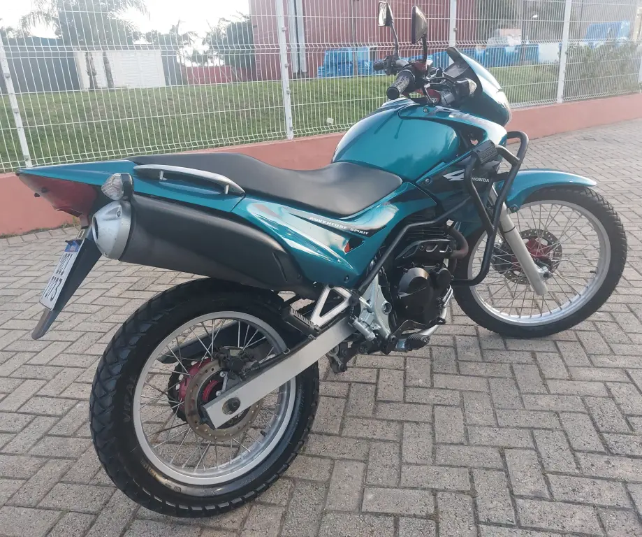 HONDA NX Falcon - Foto