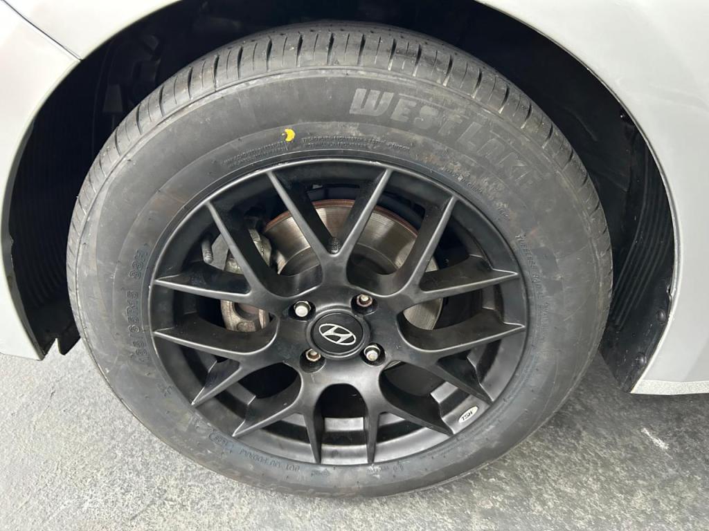 HYUNDAI HB 20 Hatch - Miniatura