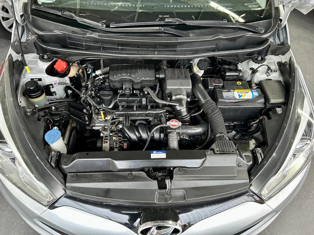 HYUNDAI HB 20 Hatch - Miniatura