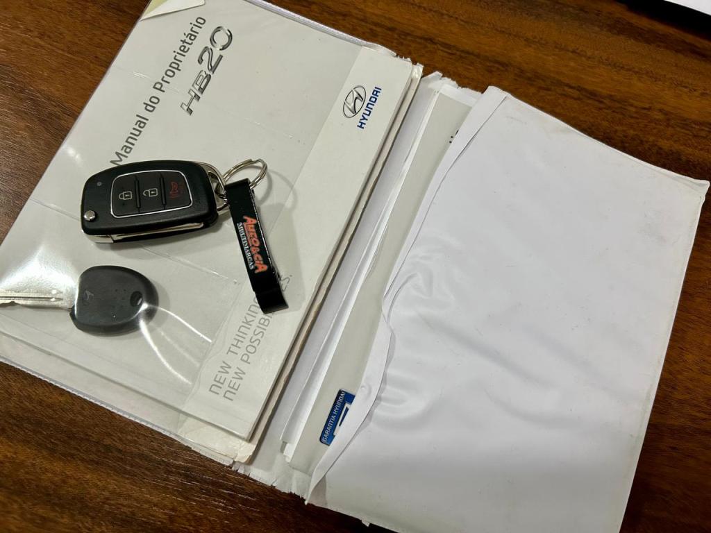 HYUNDAI HB 20 Hatch - Miniatura