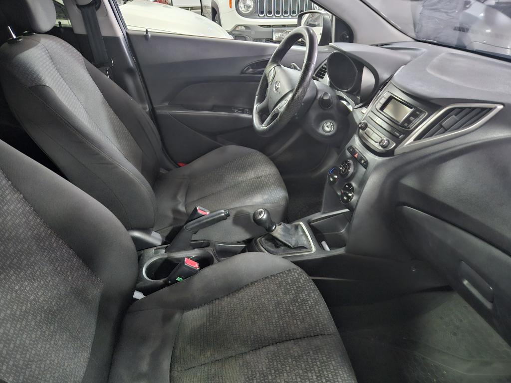 HYUNDAI HB 20 Hatch - Foto