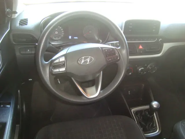 HYUNDAI HB 20 Hatch - Foto