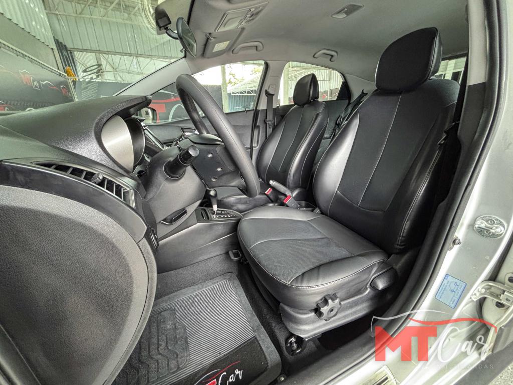 HYUNDAI HB 20 Hatch X - Foto