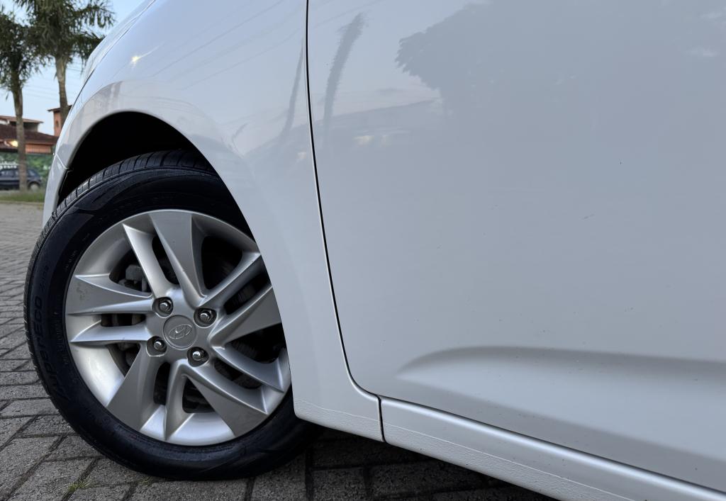 HYUNDAI HB 20 Hatch - Foto