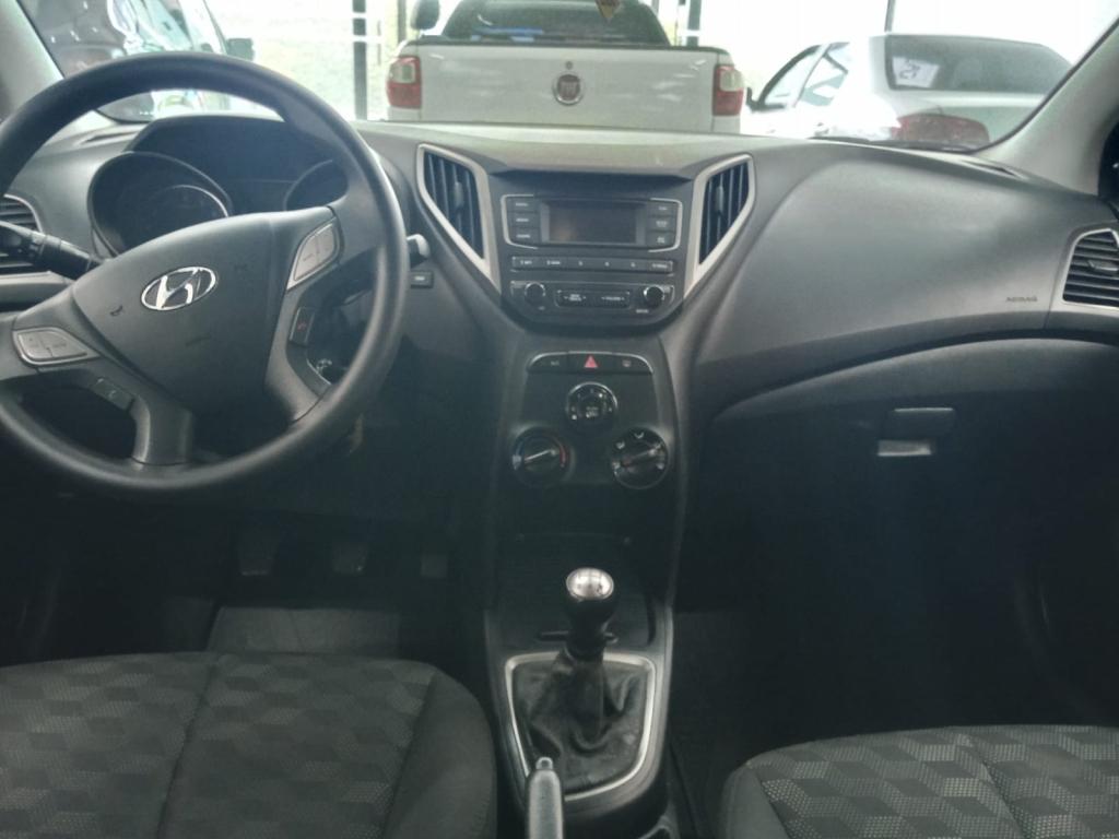 HYUNDAI HB 20 Hatch - Foto