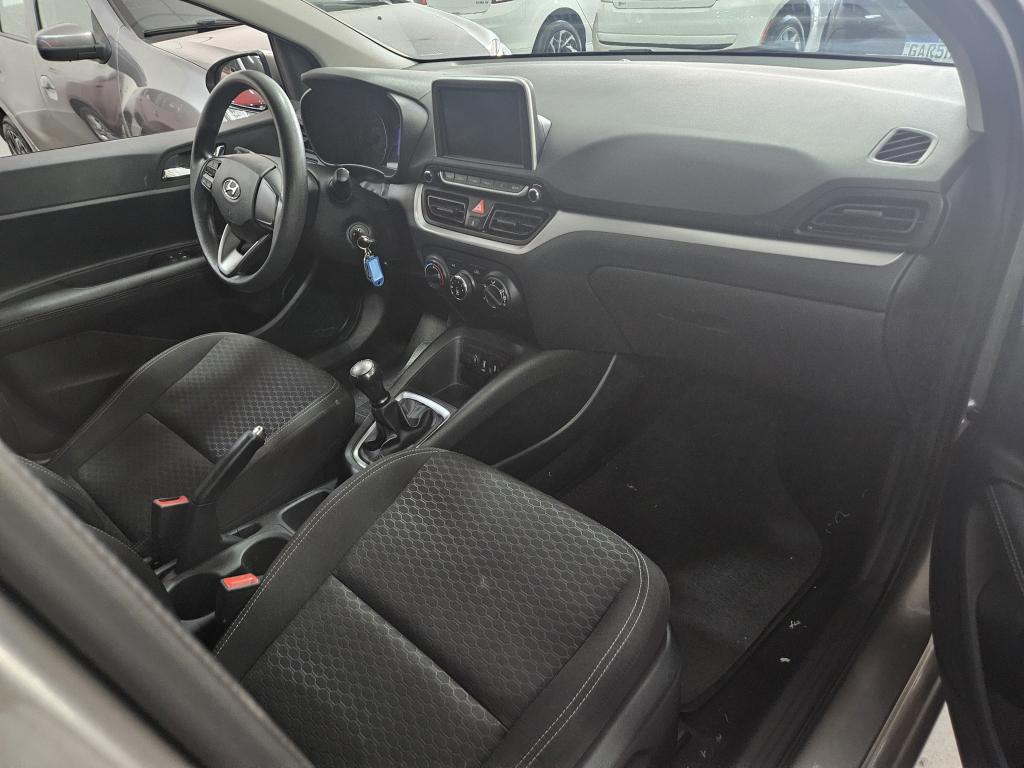 HYUNDAI HB 20 Hatch - Foto