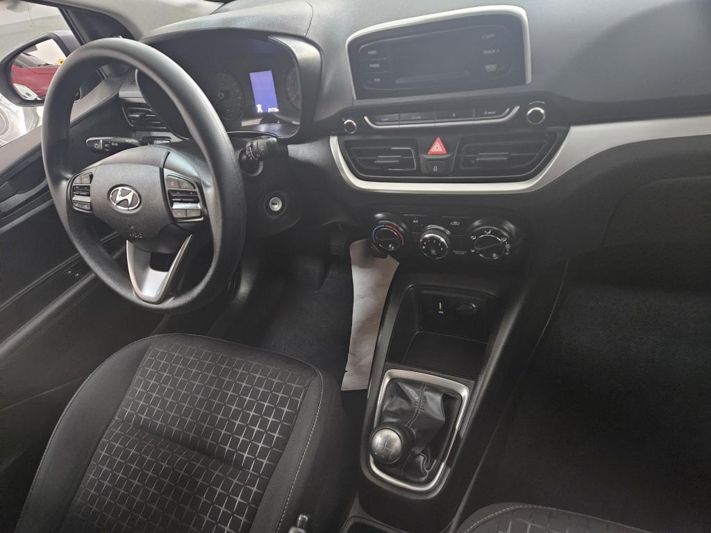 HYUNDAI HB 20 Hatch - Foto