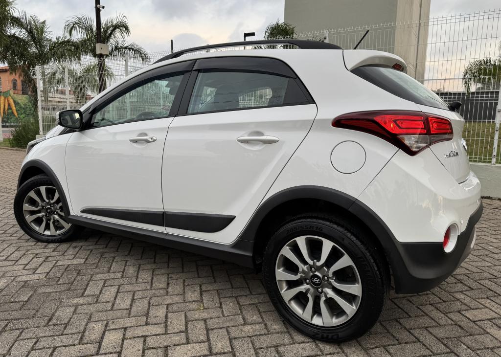 HYUNDAI HB 20 Hatch X - Foto