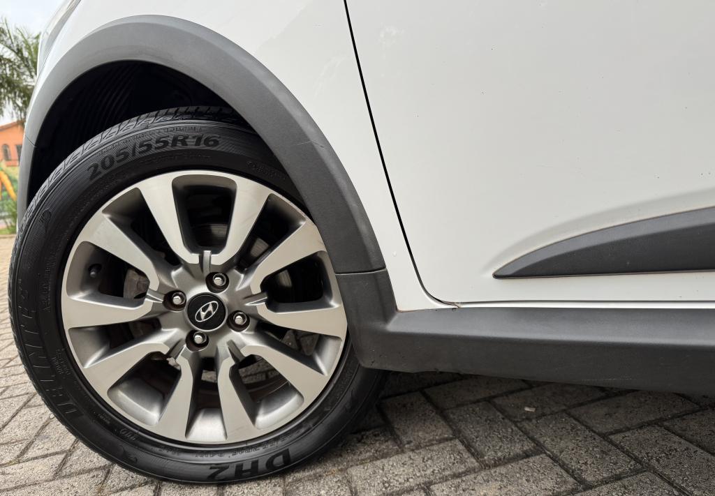 HYUNDAI HB 20 Hatch X - Foto