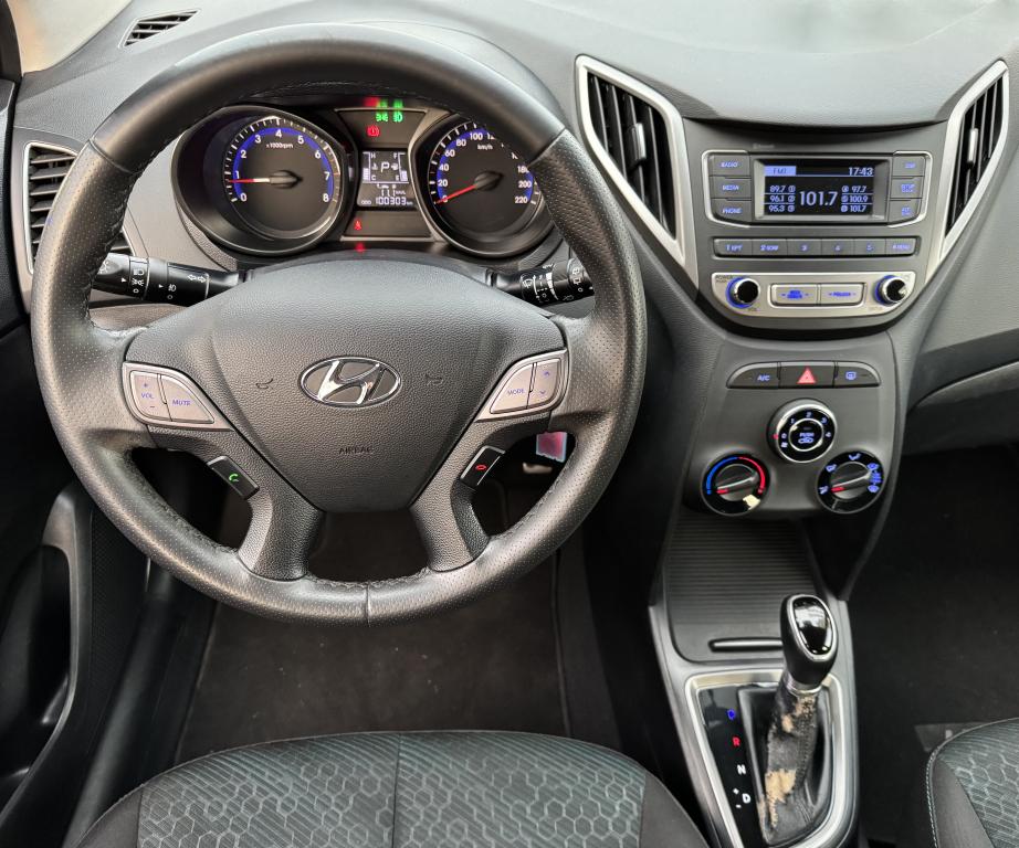 HYUNDAI HB 20 Hatch X - Foto