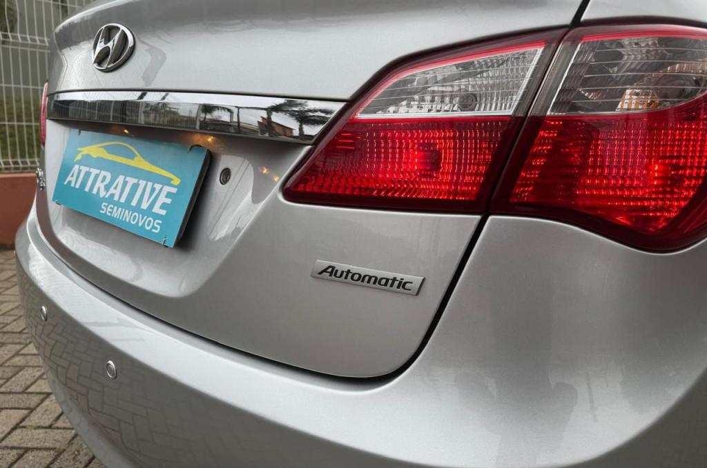 HYUNDAI HB 20 Sedan - Miniatura