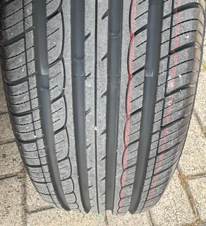 HYUNDAI HB 20 Sedan - Miniatura