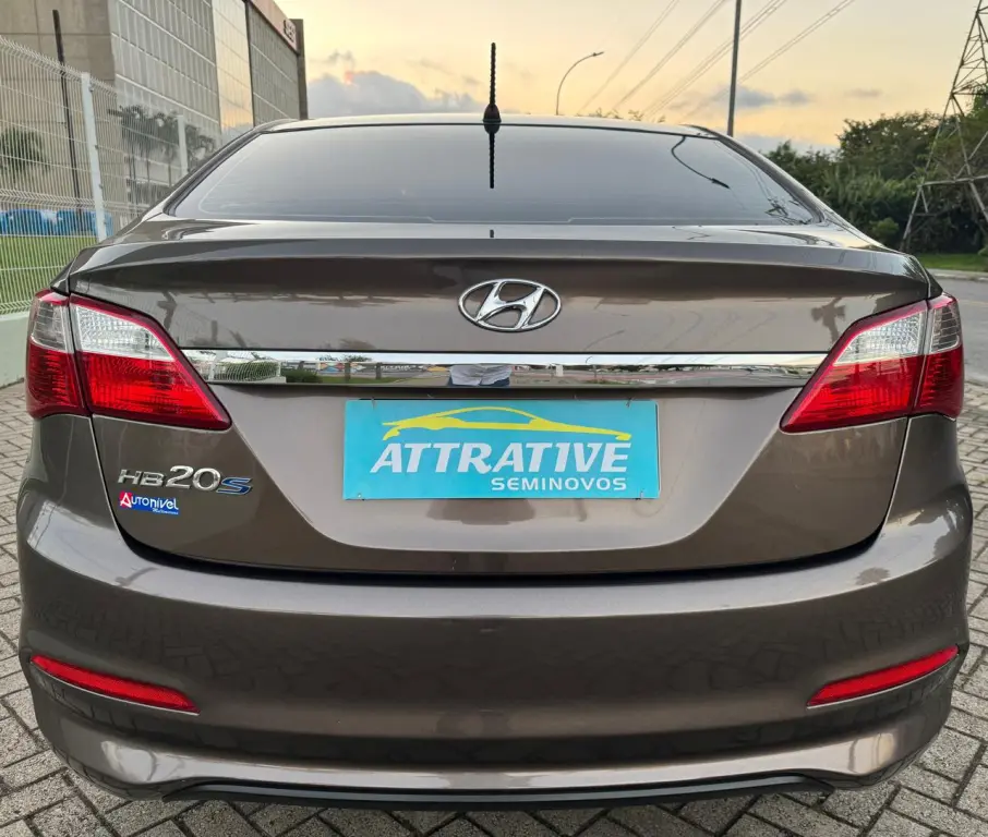 HYUNDAI HB 20 Sedan - Foto