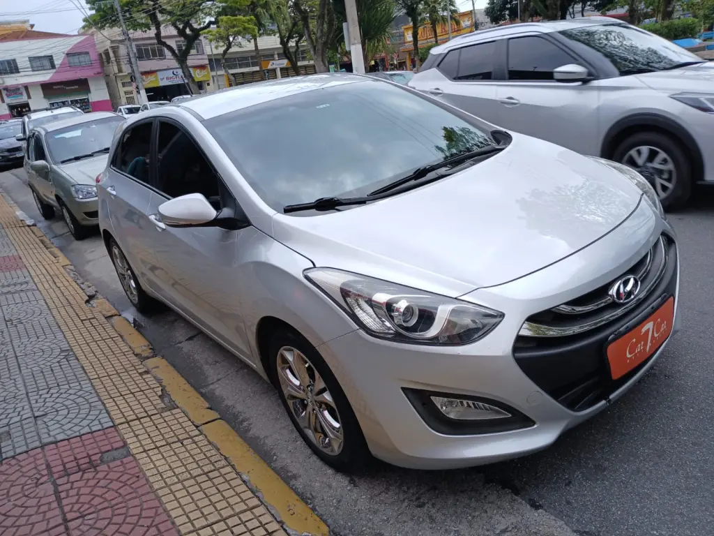 HYUNDAI I30 - Foto