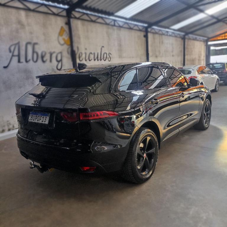 JAGUAR F-Pace - Foto