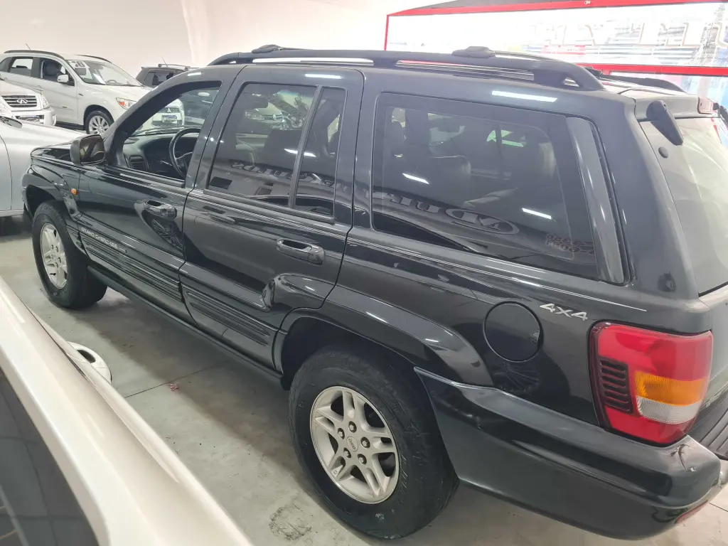 JEEP Grand Cherokee - Foto