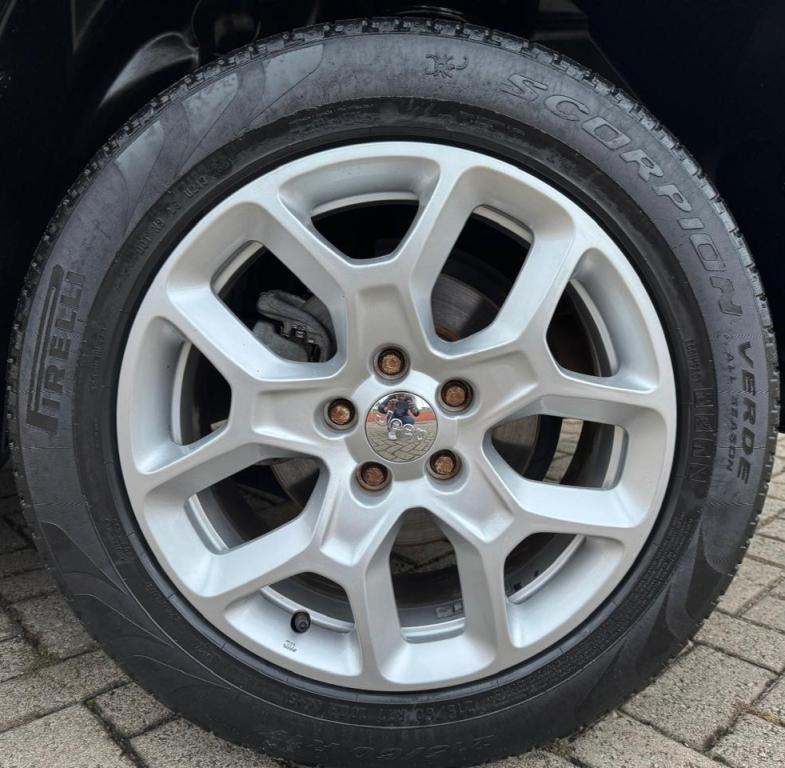 JEEP Renegade - Miniatura