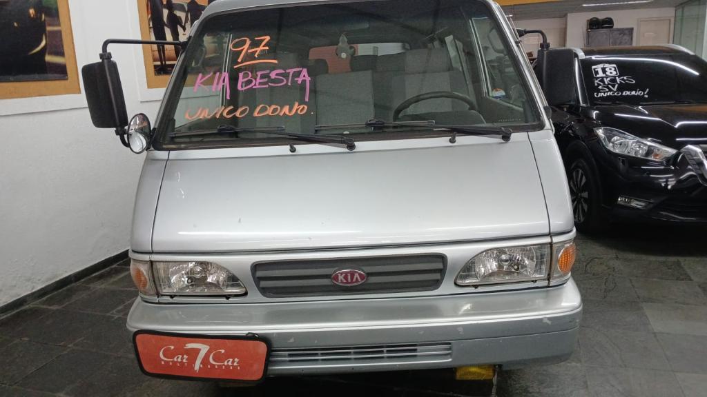 KIA Besta