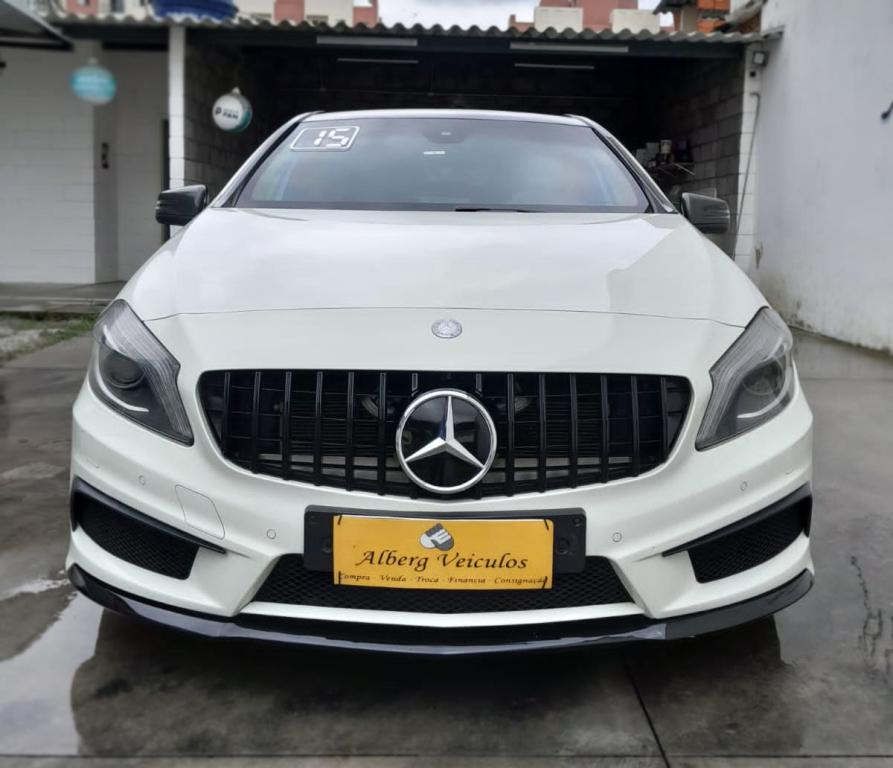 MERCEDES-BENZ A 45 AMG - Foto