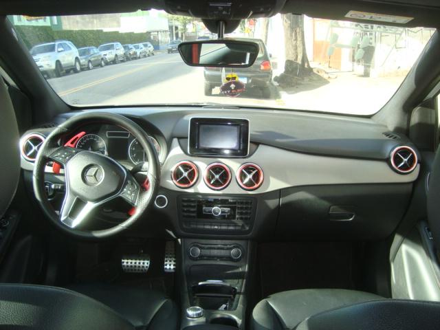 MERCEDES-BENZ B 200 - Foto