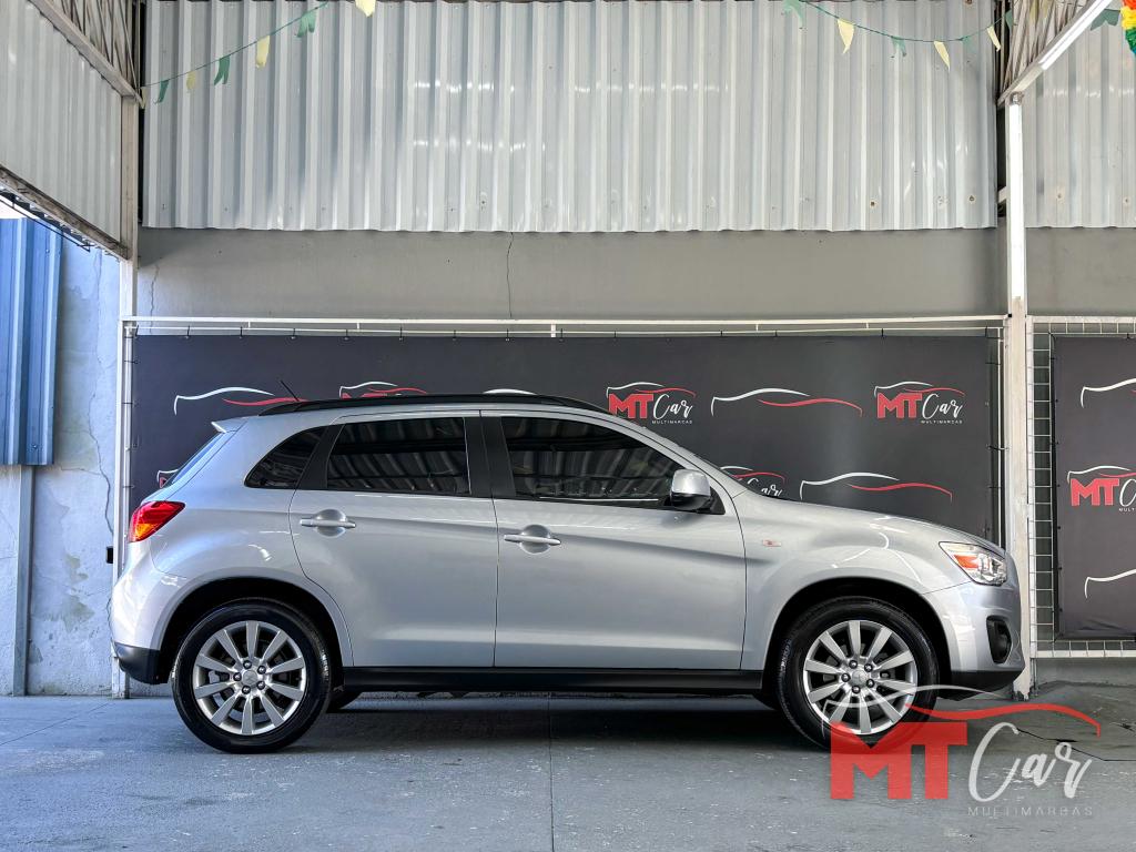 MITSUBISHI ASX - Foto