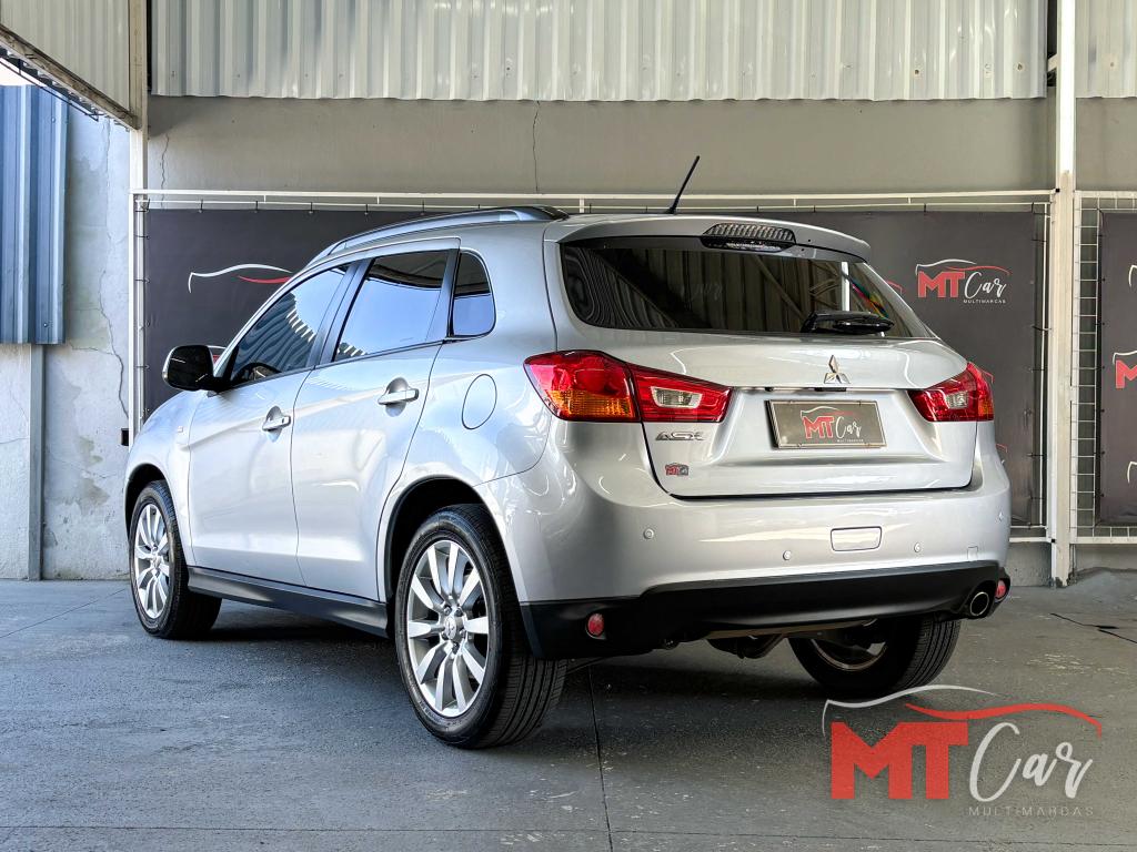MITSUBISHI ASX - Foto