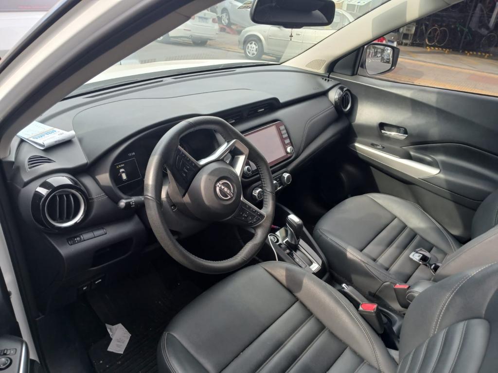 NISSAN Kicks - Foto