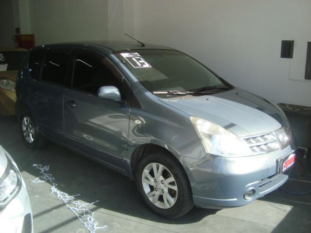NISSAN Livina