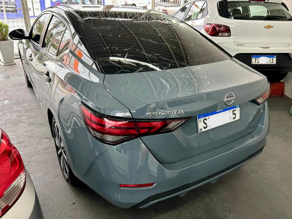 NISSAN Sentra - Foto