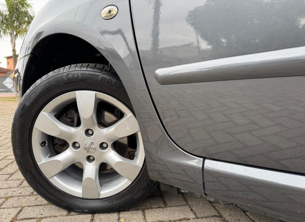 PEUGEOT 307 Hatch - Miniatura