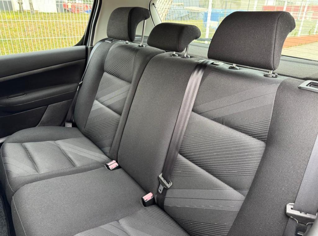 PEUGEOT 307 Hatch - Miniatura