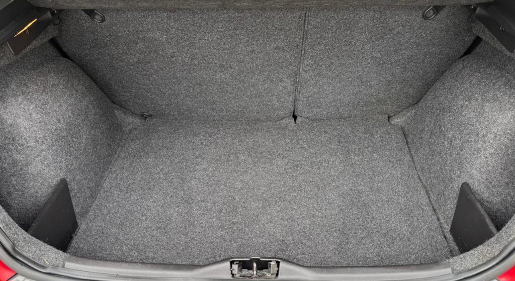 PEUGEOT 307 Hatch - Miniatura