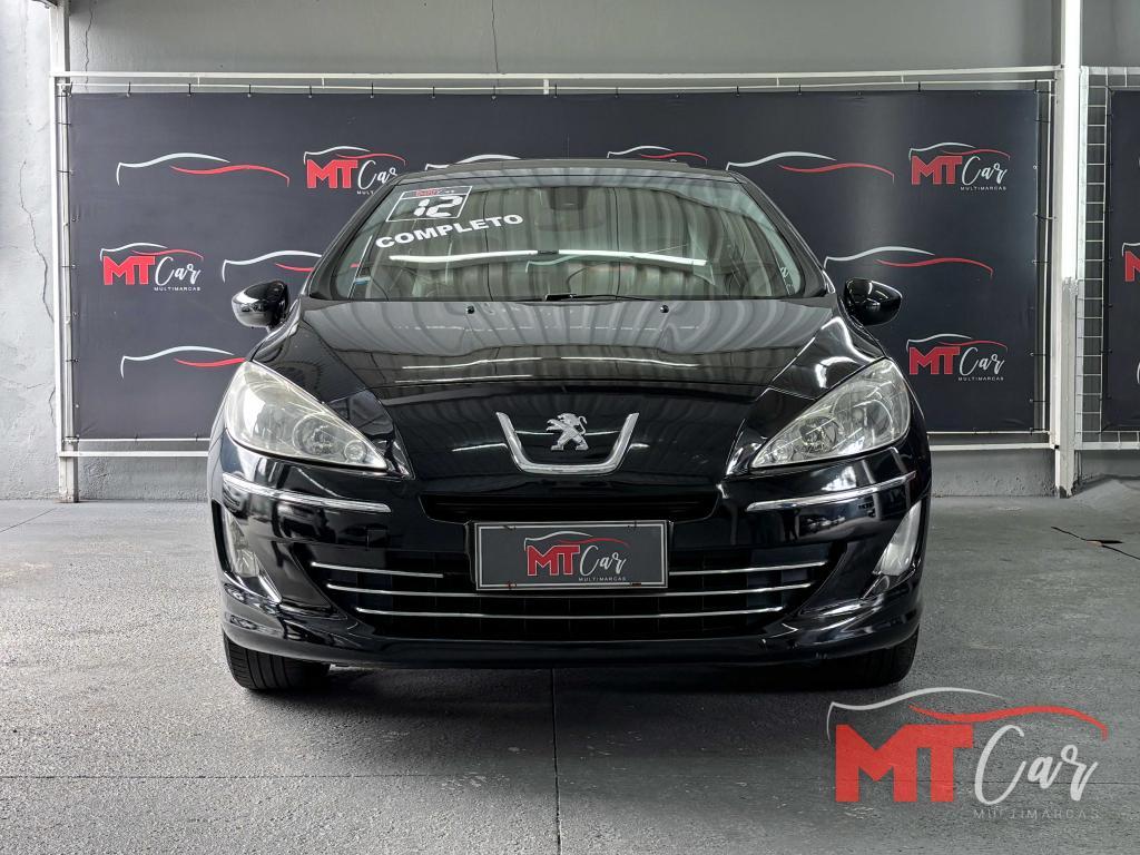 PEUGEOT 408 Sedan - Foto