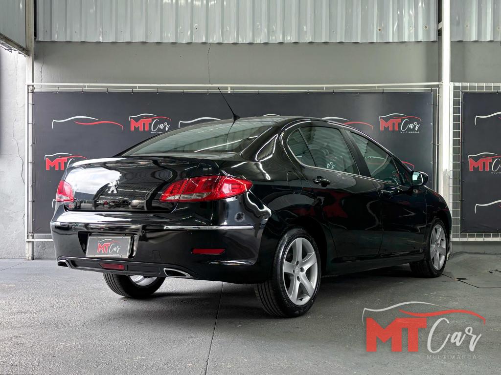 PEUGEOT 408 Sedan - Foto