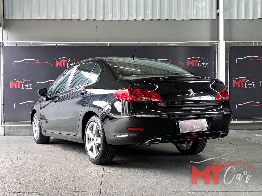 PEUGEOT 408 Sedan - Foto